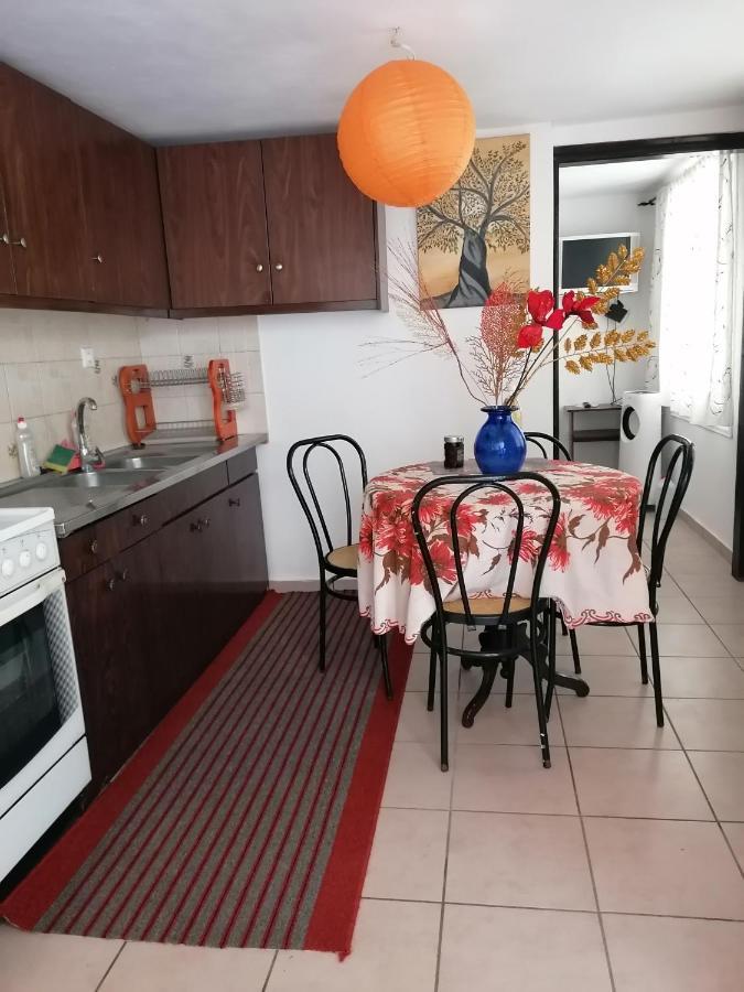 Philoxenia Holiday Home Pappadhianika Екстер'єр фото